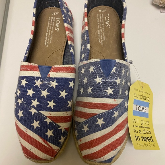 Toms Shoes - Toms: America 🇺🇸 NWT size 10